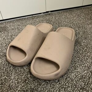 Yeezy Tan Slide Sandals